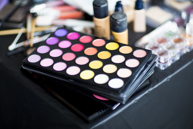 Online makeup retailers in the United Arab Emirates